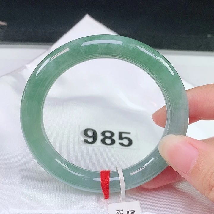 翡翠未镶嵌手镯翡翠