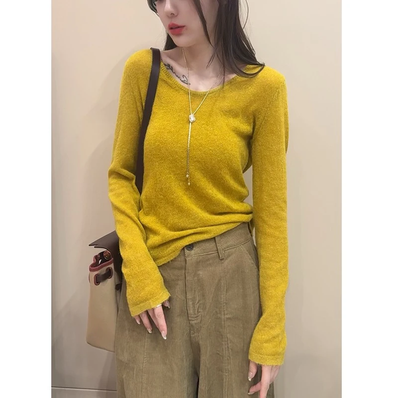 秋冬羊毛衫女短款长袖打底衫套头纯色宽松上衣百搭保暖软糯