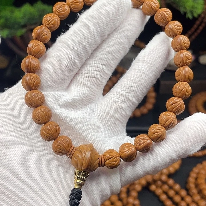 0***7吊坠桃核秦岭龙纹桃核