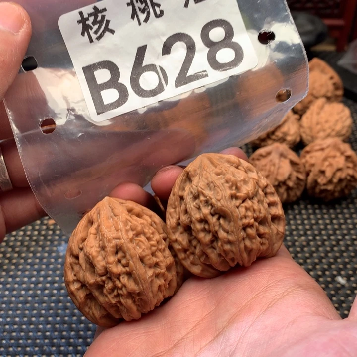 吊坠文玩核桃虎头王