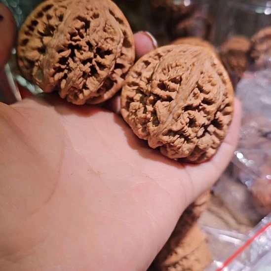 吊坠文玩核桃47粗筋