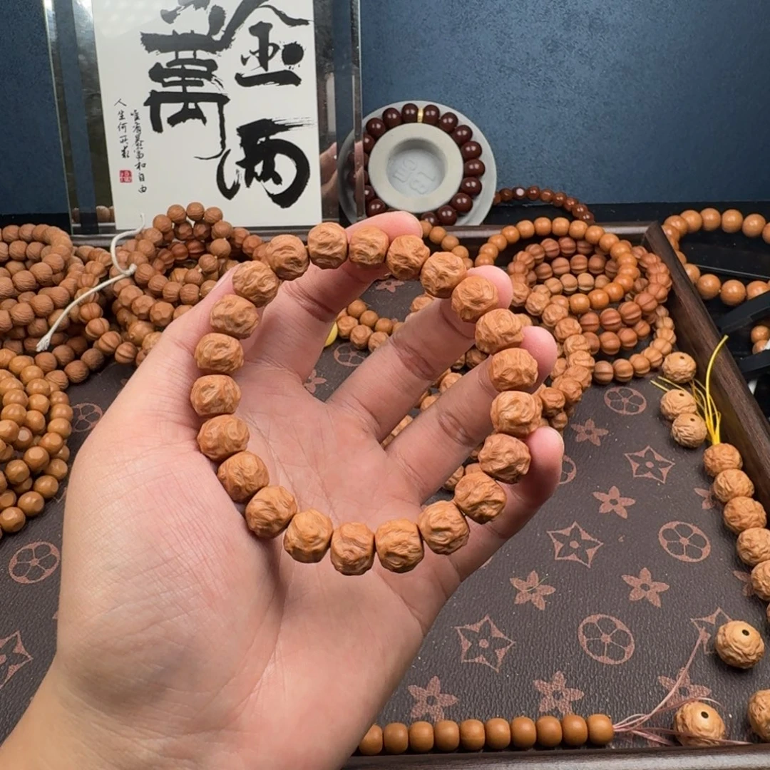 魏***C手串猴头核桃全品龙蛇之变