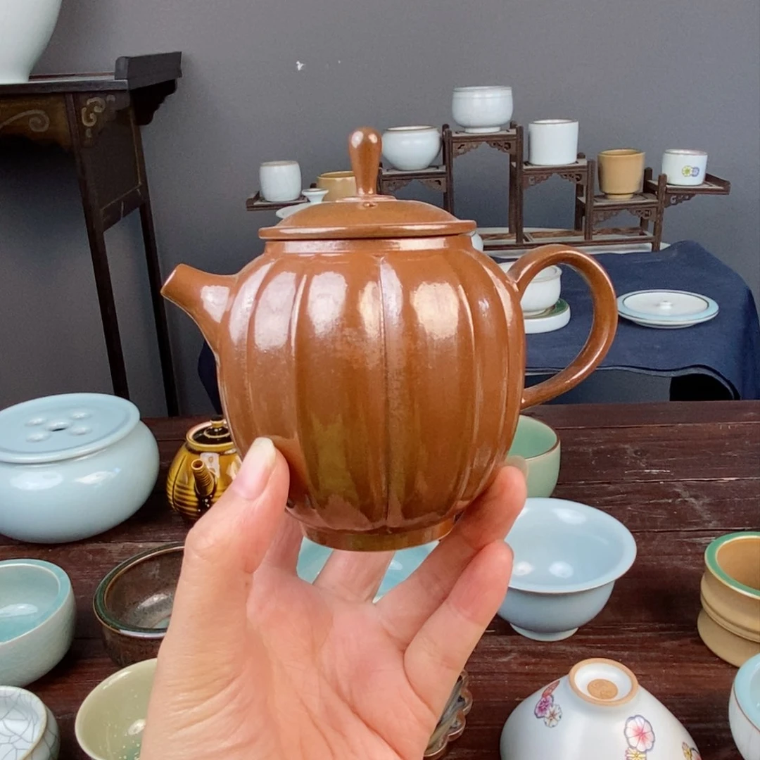 朱砂胎草木灰南瓜壶 不开片 微瑕
