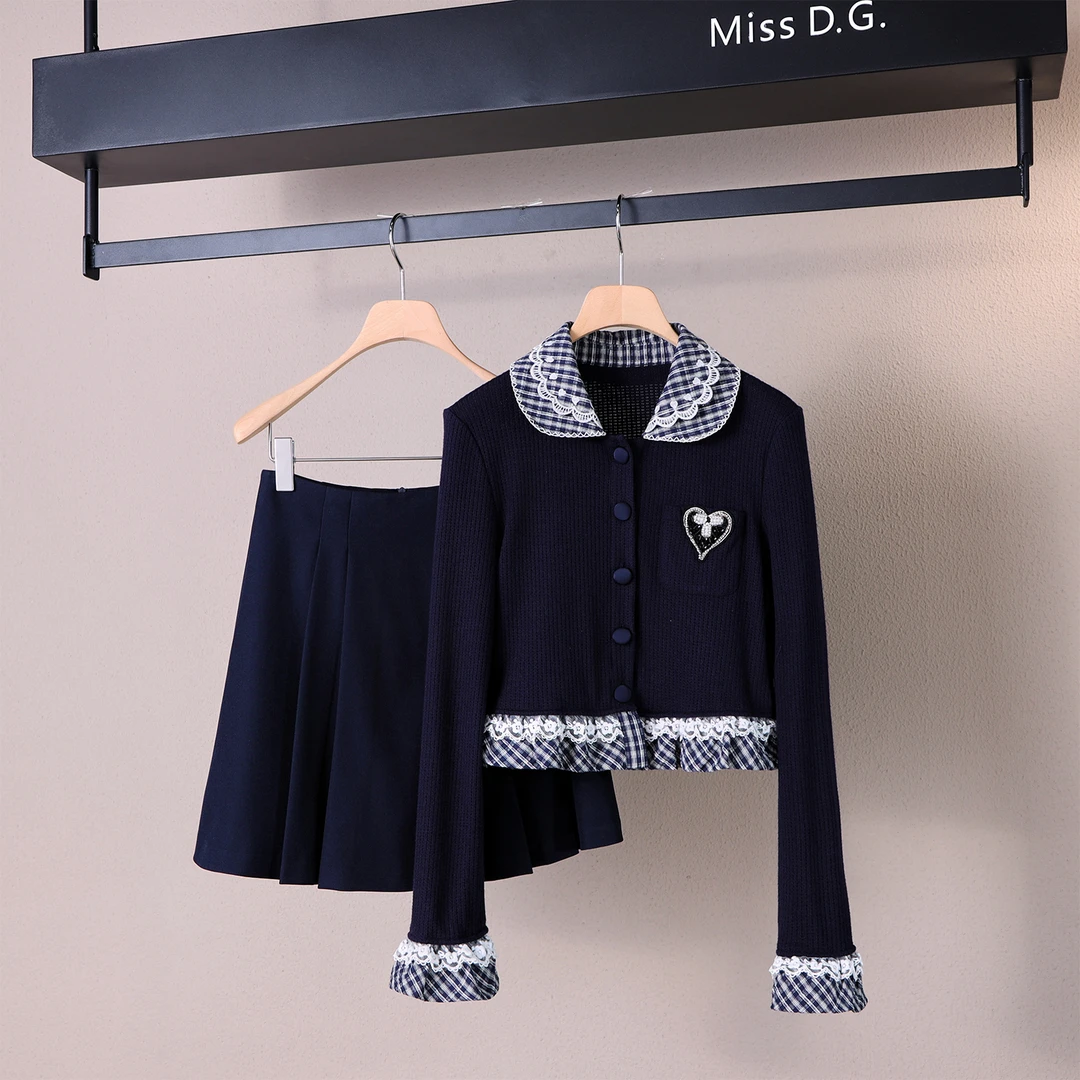 MissD.G.早秋新款学院风针织开衫上衣女高腰半身裙两件套MX-J256
