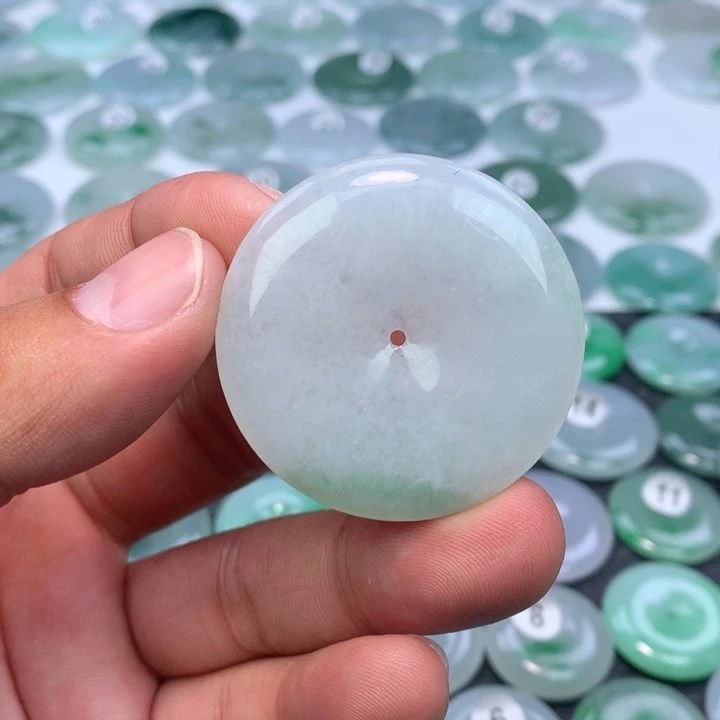 颈饰未镶嵌翡翠缅甸天然A货翡翠41.6-6.8