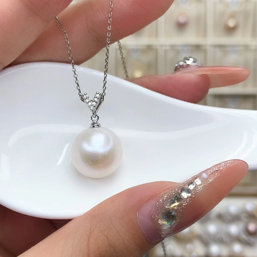 淡水珍珠合金颈饰