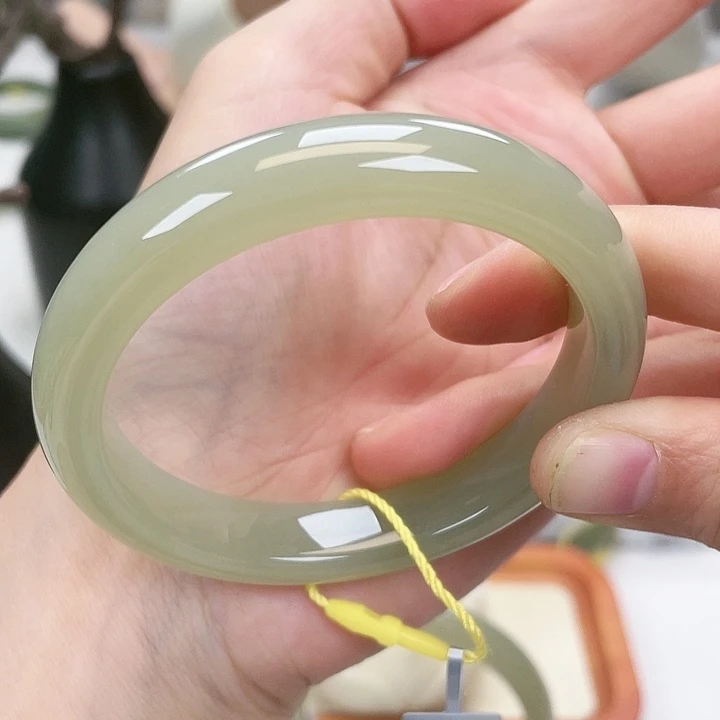 和田玉 手镯5657未镶嵌