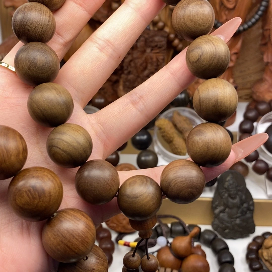 手串/手链檀香木迈索尔老山檀黑肉1.8奶香手持