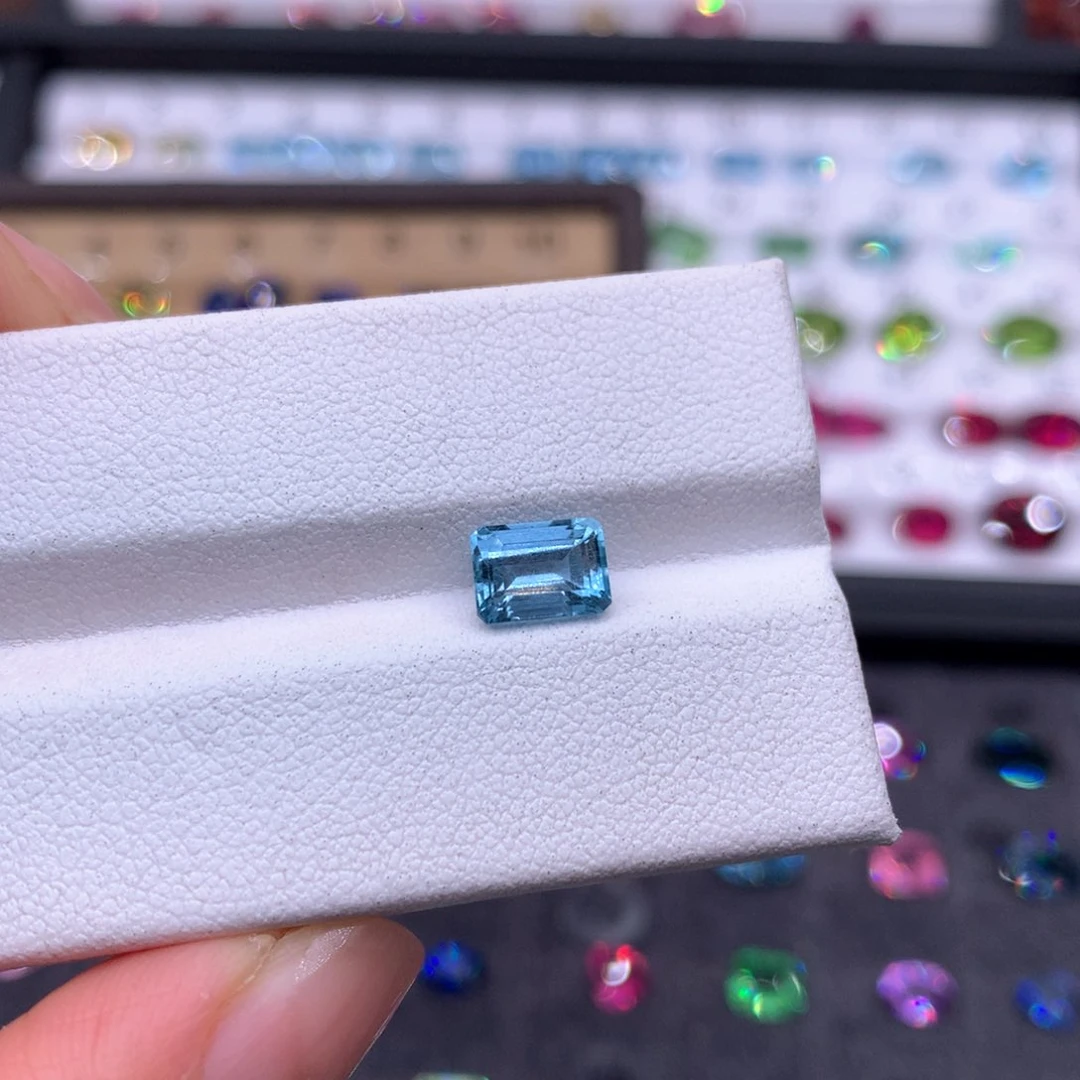 海蓝宝石裸石未镶嵌超圣1.16克拉
