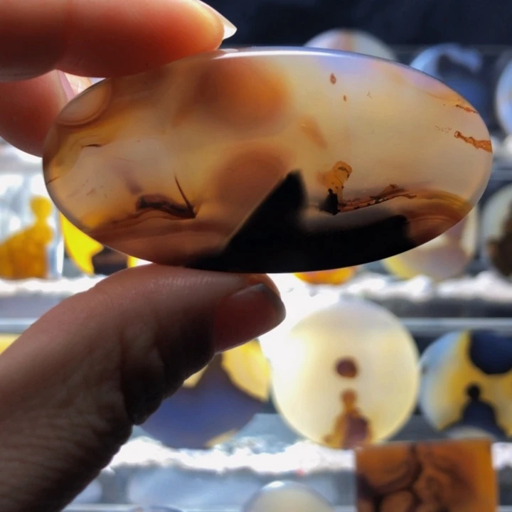 合金玛瑙/玉髓珠宝奇石65