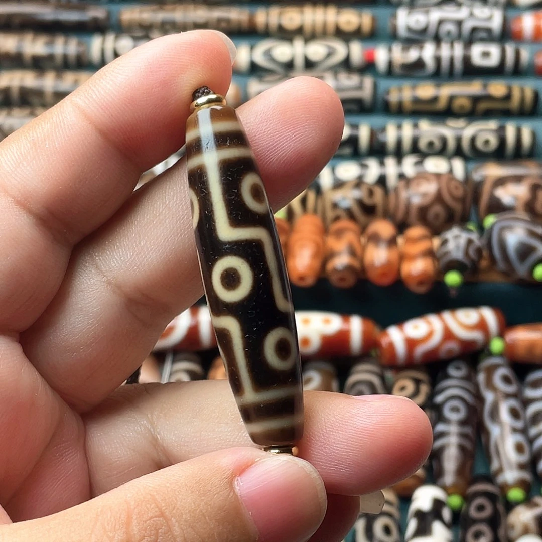 玛瑙/玉髓未镶嵌颈饰牙黄九