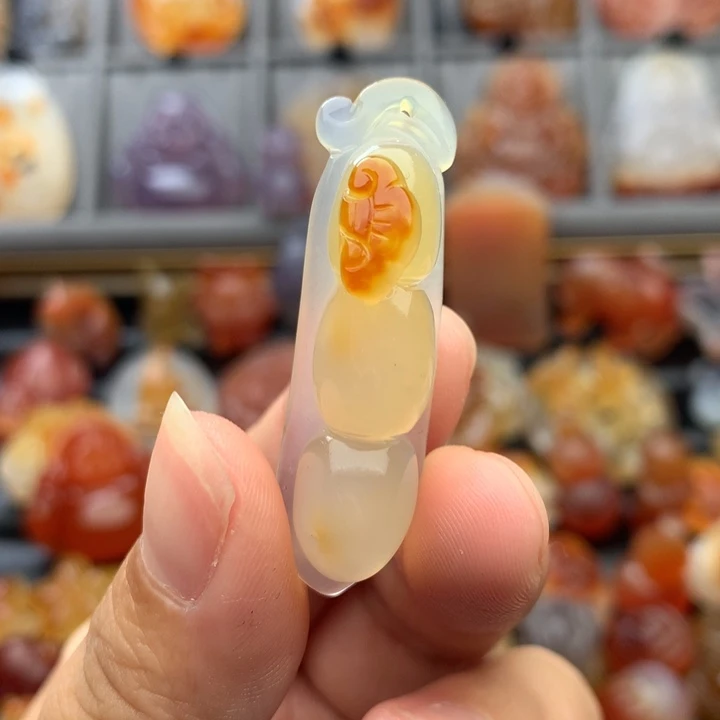 玛瑙/玉髓未镶嵌颈饰