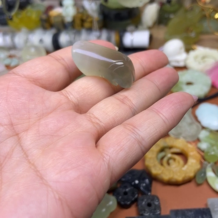 蛇纹石玉合金颈饰