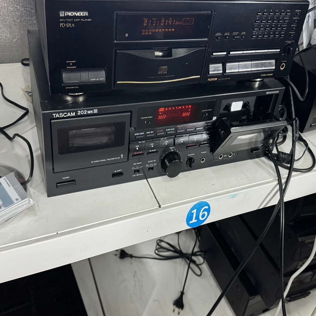 9新  tq卡座不包邮不支持七天无理由