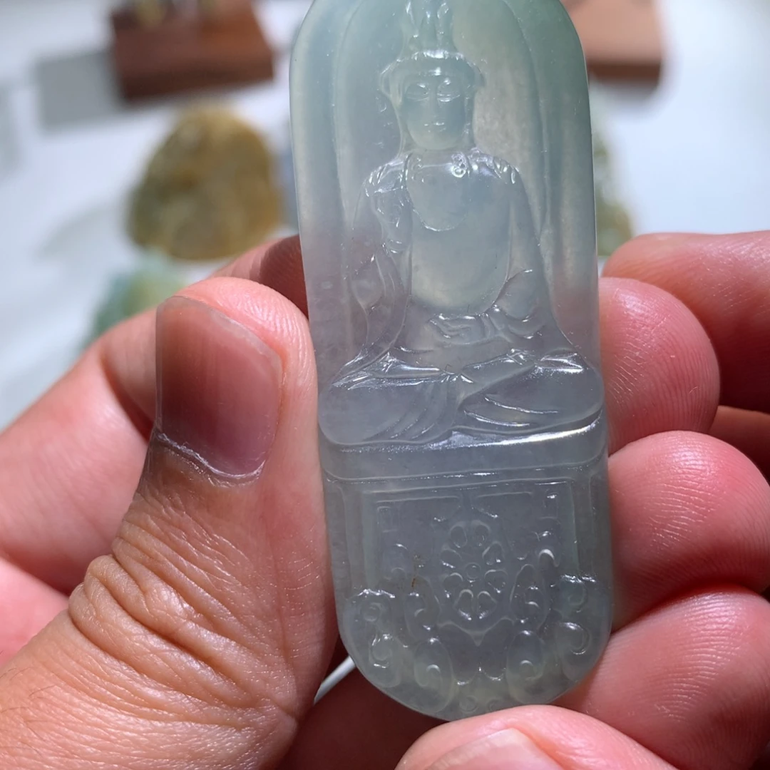 定制翡翠未镶嵌挂件