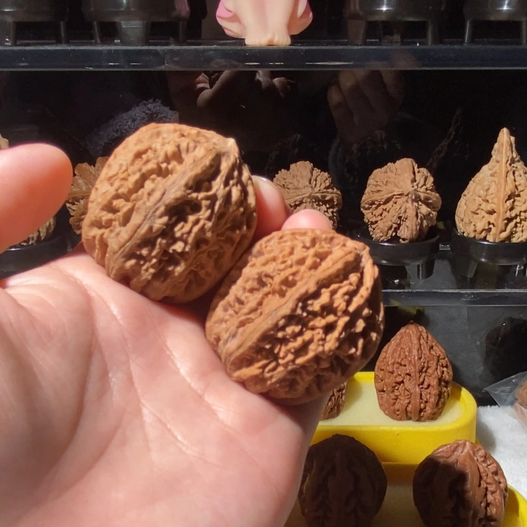 文玩核桃把件8号车