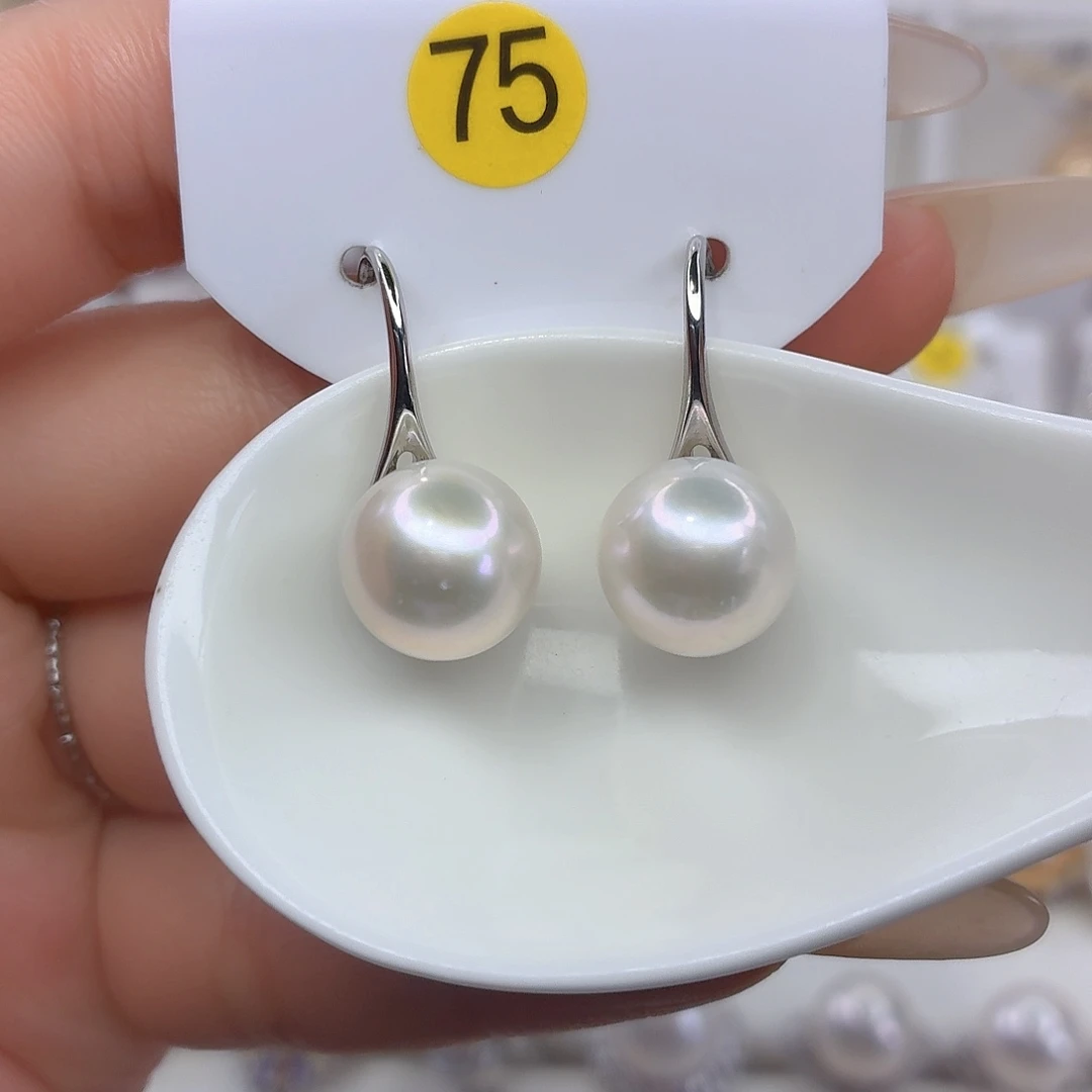 淡水珍珠未镶嵌耳饰F