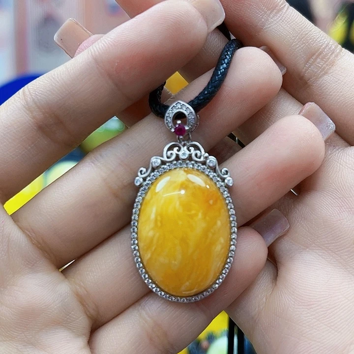 蜜蜡银S925镶嵌裸石吊坠