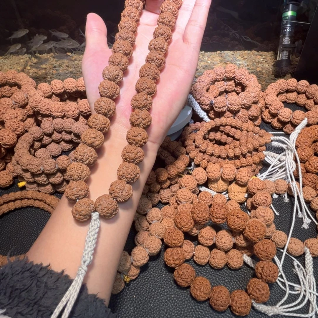 小***莫手串金刚菩提尼泊尔金刚菩提子
