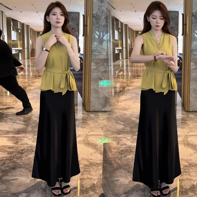 复古气质V领绑带设计感修身显瘦高级感衬衫上衣+时尚半身裙套装