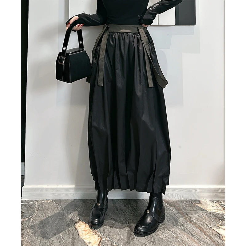 Dan Dan  黑色森系宽松打揽茧型背带裙子女 花苞裙