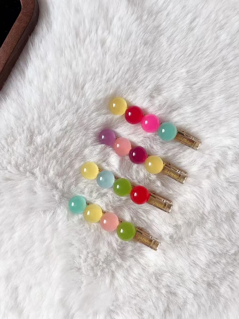 彩色可爱球球发夹A523