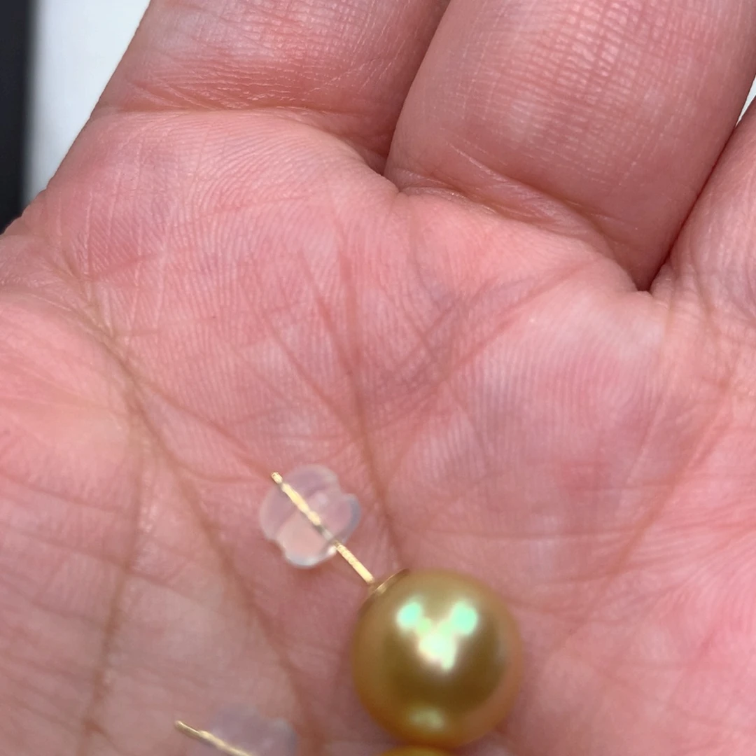 18K金镶嵌耳饰海水珍珠