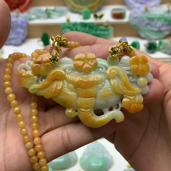 颈饰未镶嵌翡翠翡翠