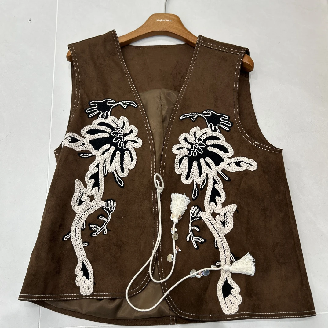 流苏刺绣复古薄款文艺风四季通用常规款女V领马夹