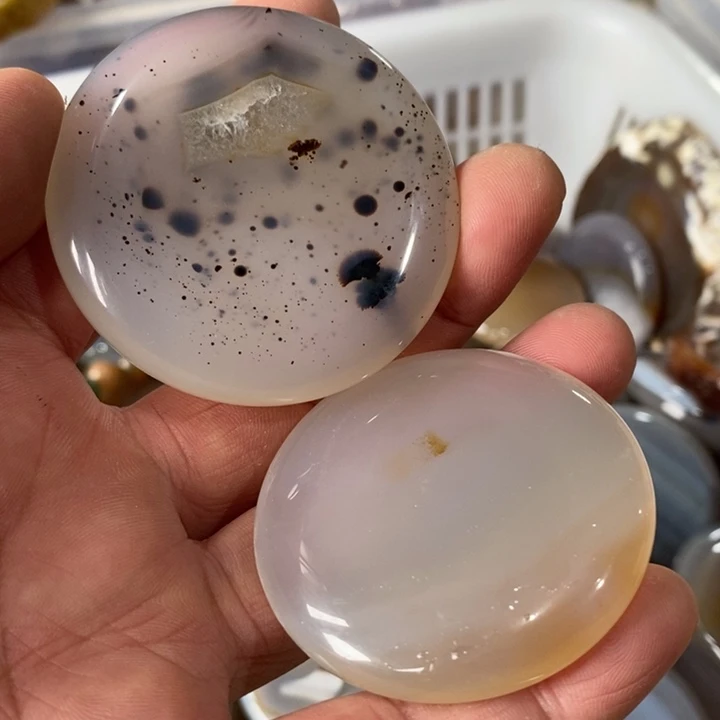 未镶嵌玛瑙/玉髓珠宝奇石