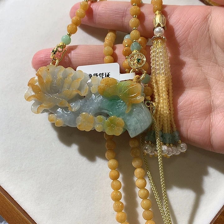 翡翠未镶嵌颈饰翡翠吊坠