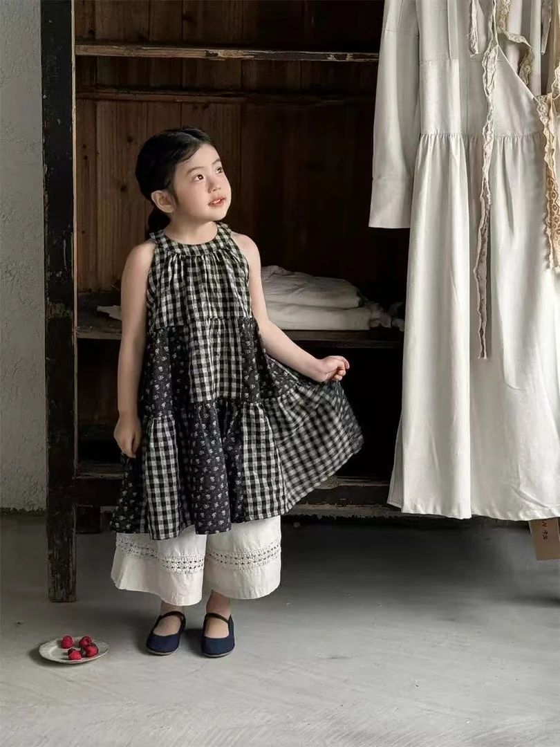夏季韩版童装森系拼接格子挂脖时尚女孩连衣裙