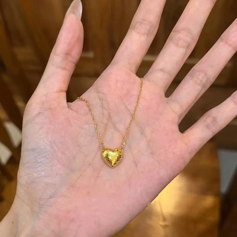 铜合金项链 碎冰冰金爱心吊坠项链轻奢小众精致新品锁骨链配饰