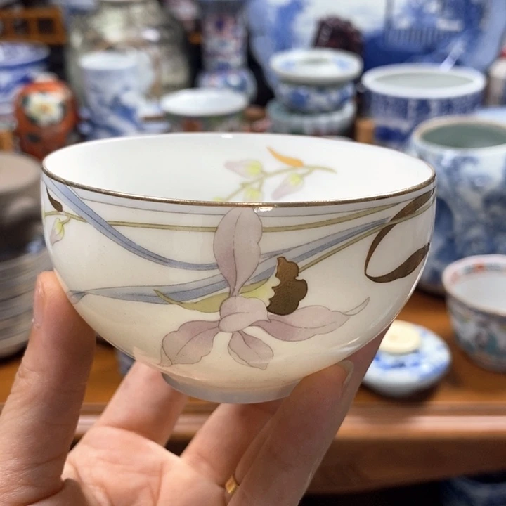 瓷片盛瑞陶瓷，开心快乐