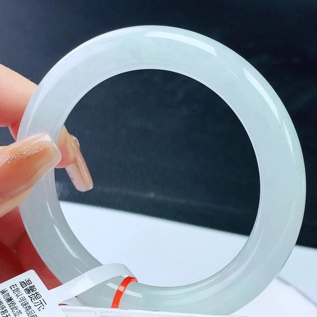 未镶嵌手镯翡翠57胖