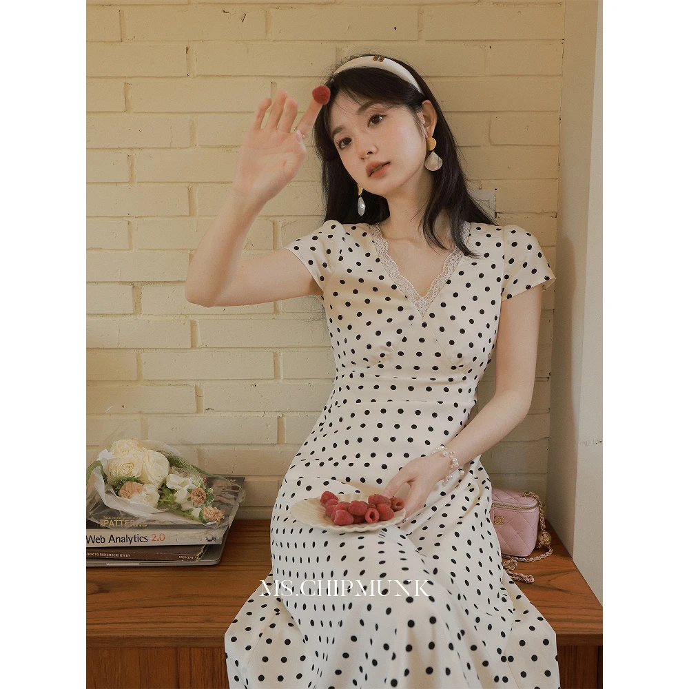 【椿野初见】漂亮是种感觉~碎花波点短袖V领连衣裙 收腰显瘦
