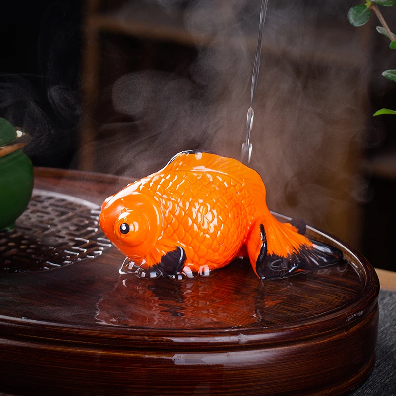 陶瓷变色茶宠茶桌摆件茶台把玩茶盘装饰品精品茶宠招财风水鲤鱼