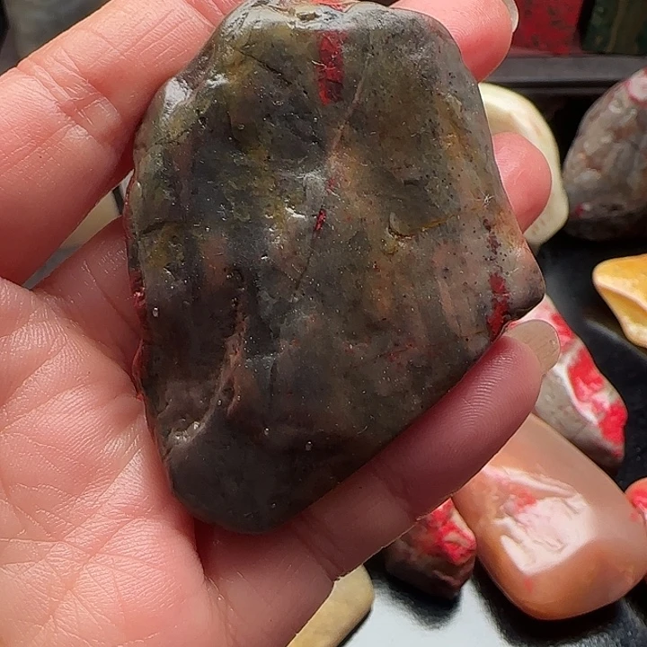 昌化石昌化鸡血石原石