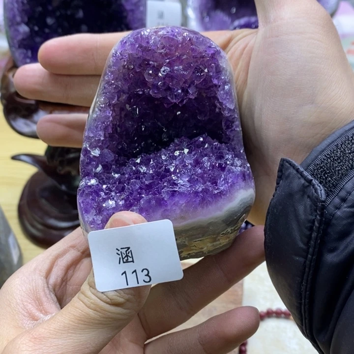 水晶大型摆件（非配饰）未镶嵌