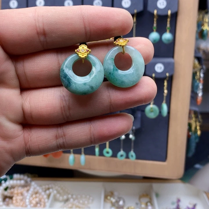 未镶嵌翡翠耳饰耳饰