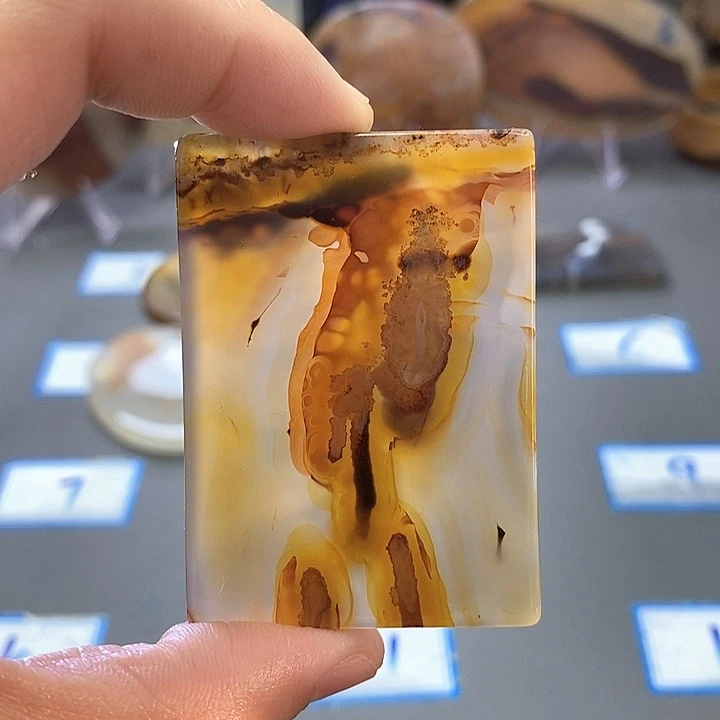 玛瑙/玉髓未镶嵌珠宝半成品