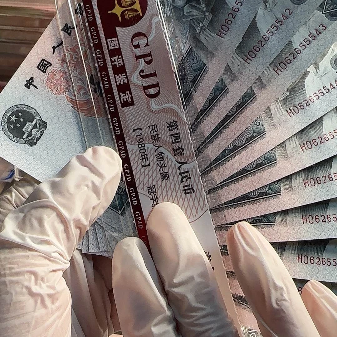 8010标十带555豹子身保真原票……