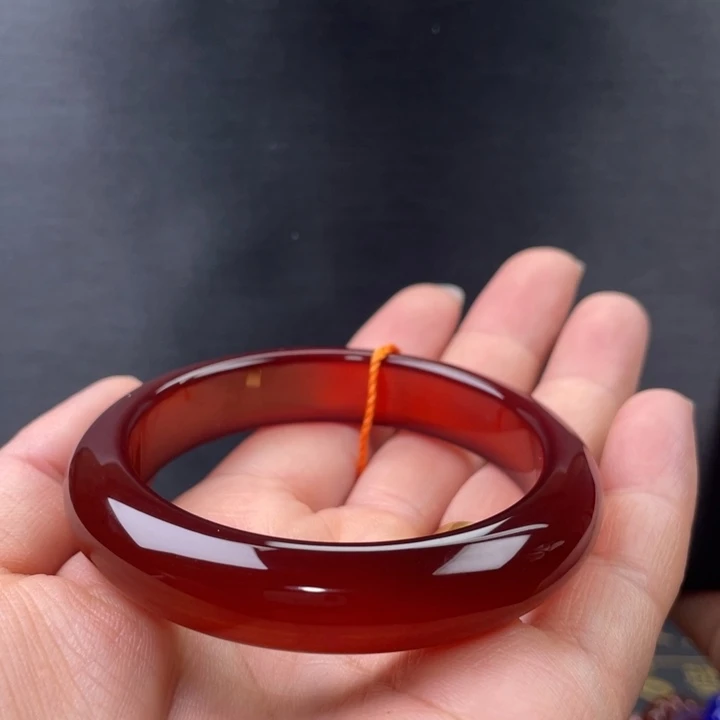 唱***）玛瑙/玉髓未镶嵌手镯