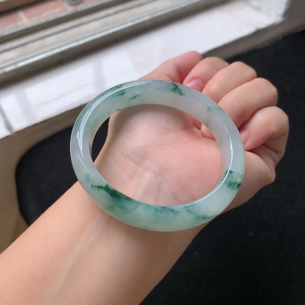 1694号 缅甸天然A货翡翠手镯55圈口冰润飘花贵妃手镯