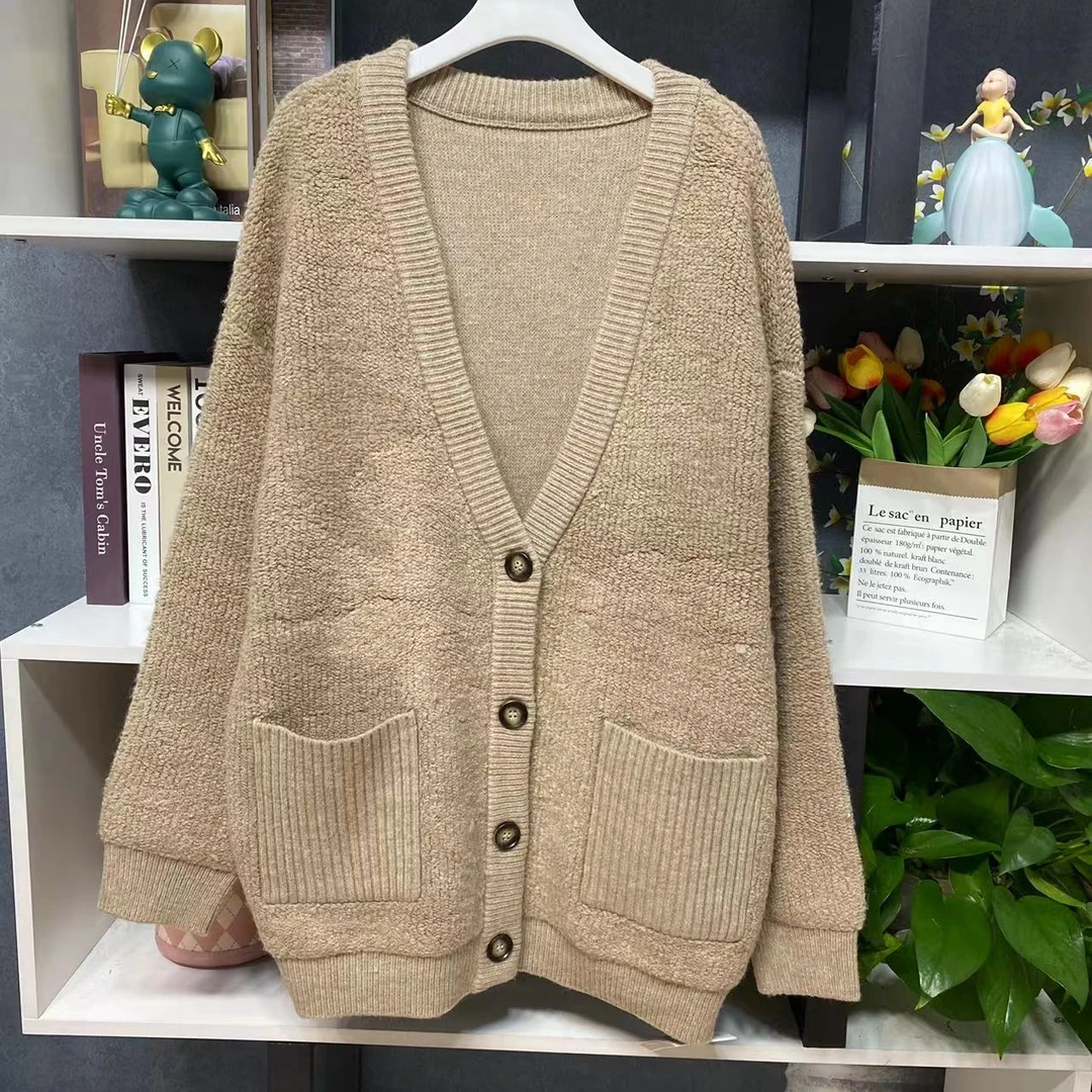 ML5517【品牌撤柜】时尚卡其色V领双口袋纯色开衫