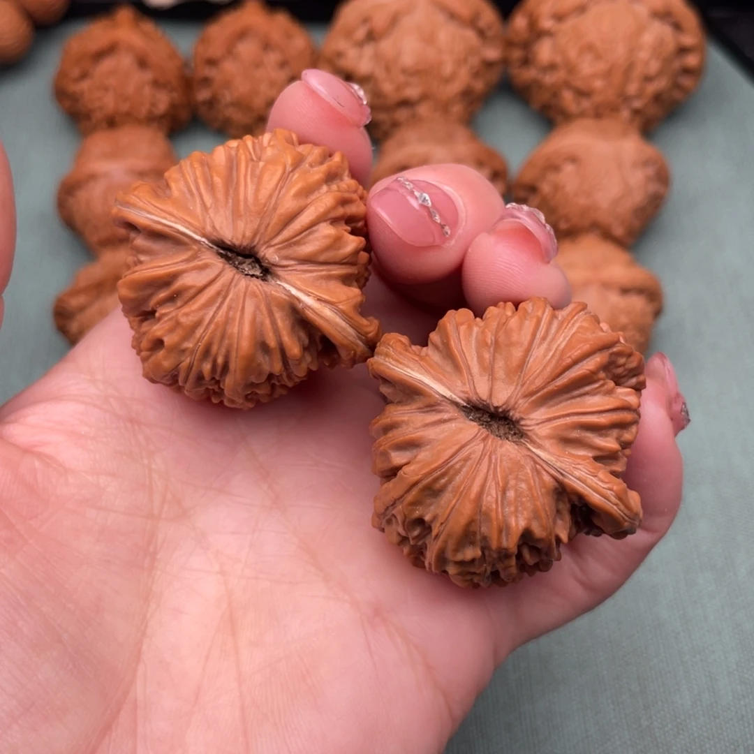 文玩核桃把件全品四座楼40