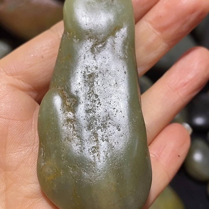 和田玉（糖玉）未镶嵌挂件