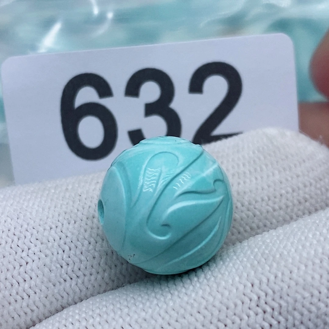 得***劲未镶嵌绿松石珠宝奇石
