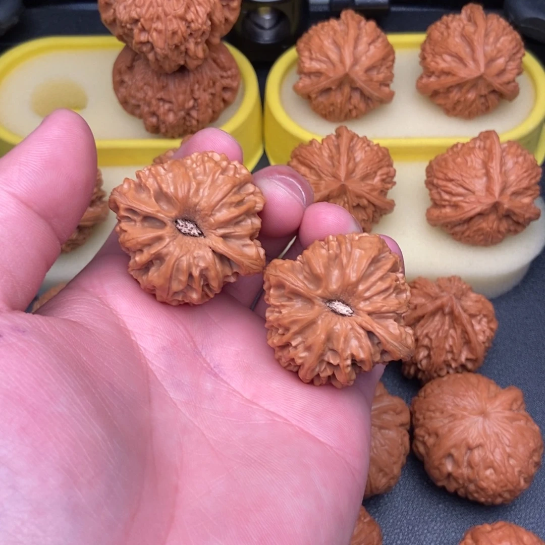 瀺***文玩核桃把件龙门涧39