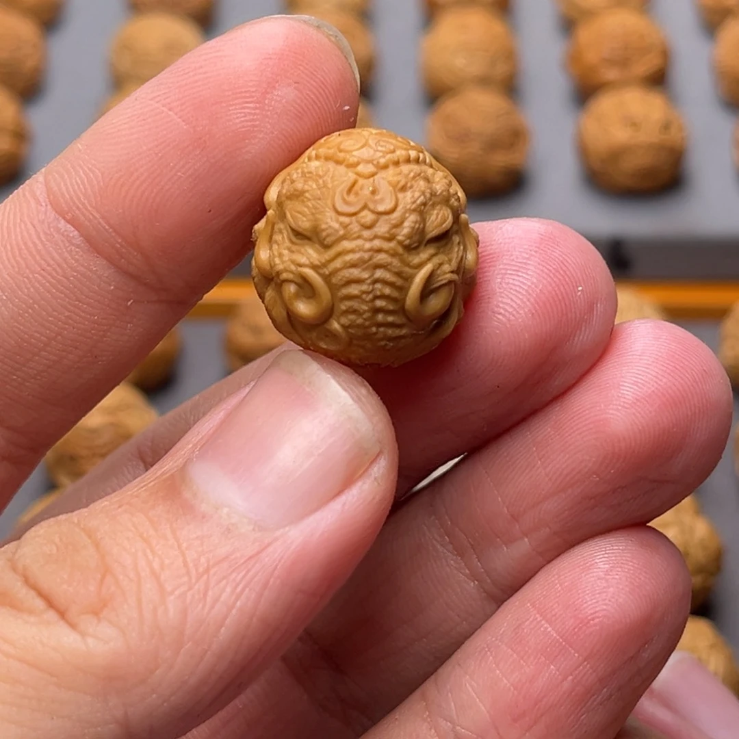 猴头核桃吊坠象神